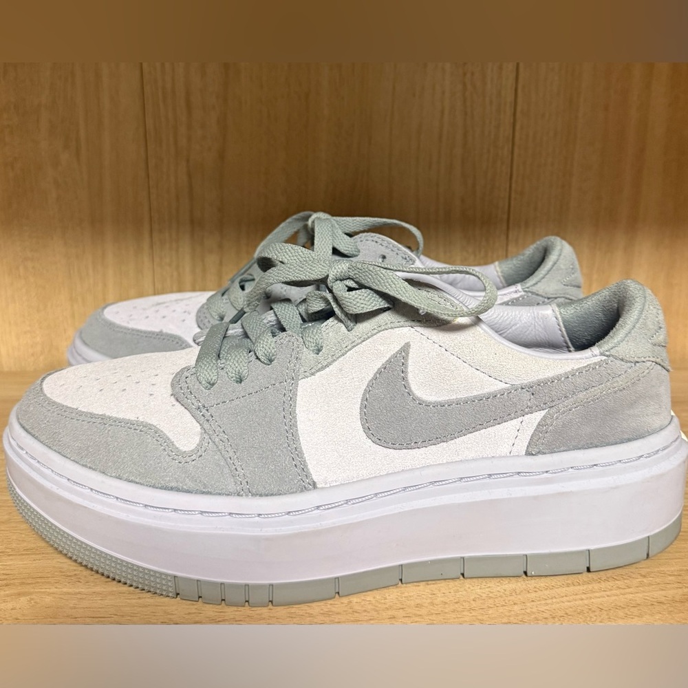 Womens platform Jordan one lows